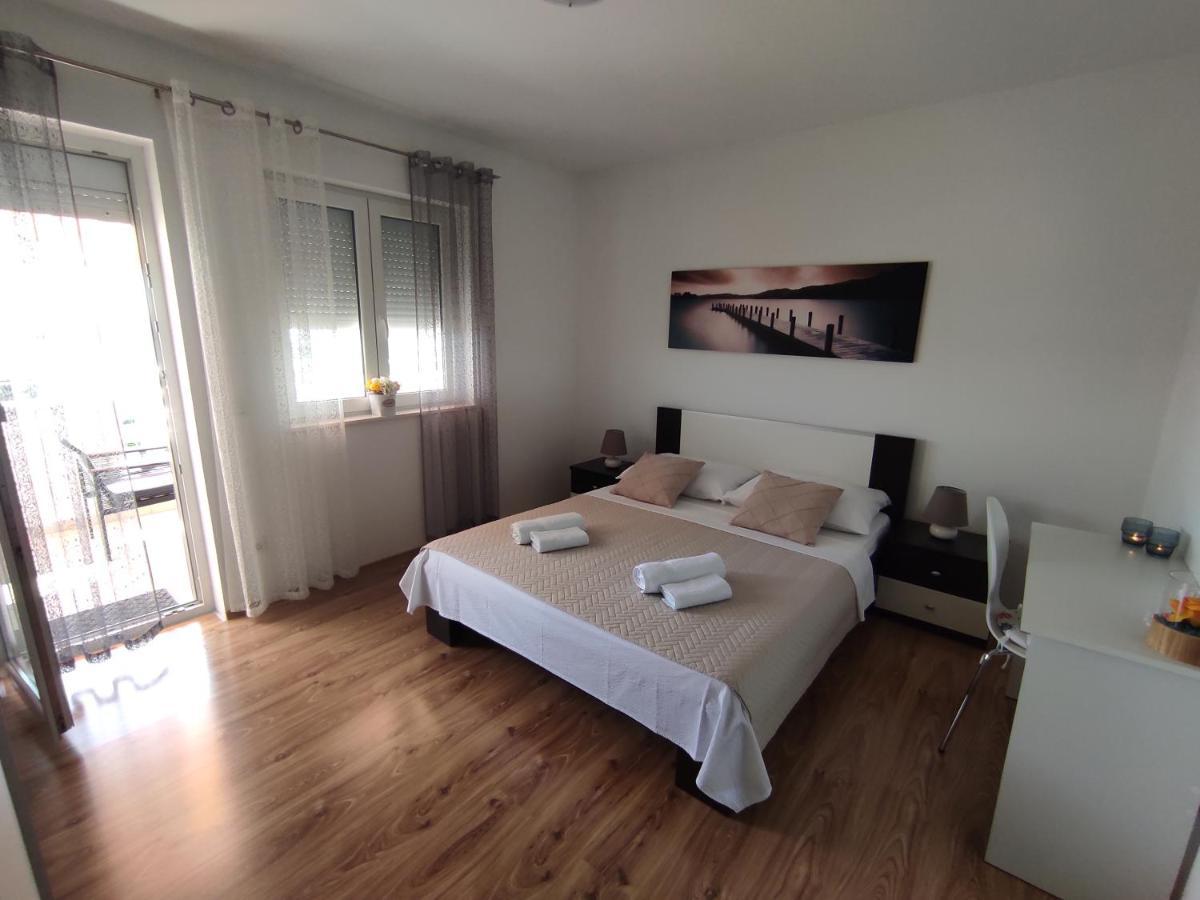 Apartment Zunabovic Trogir Kültér fotó